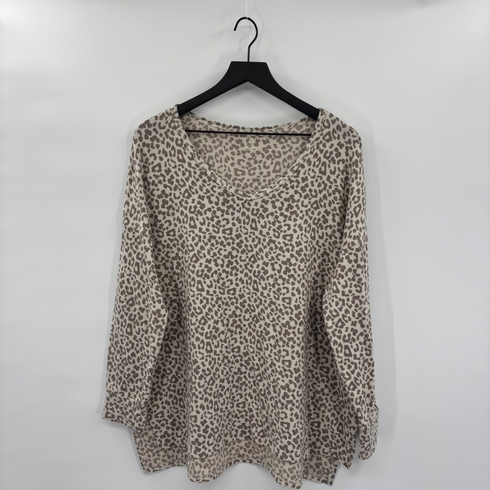 American‎ Eagle Leopard Print Long Sleeve Top Womens Large Soft Comfortcore Cozy